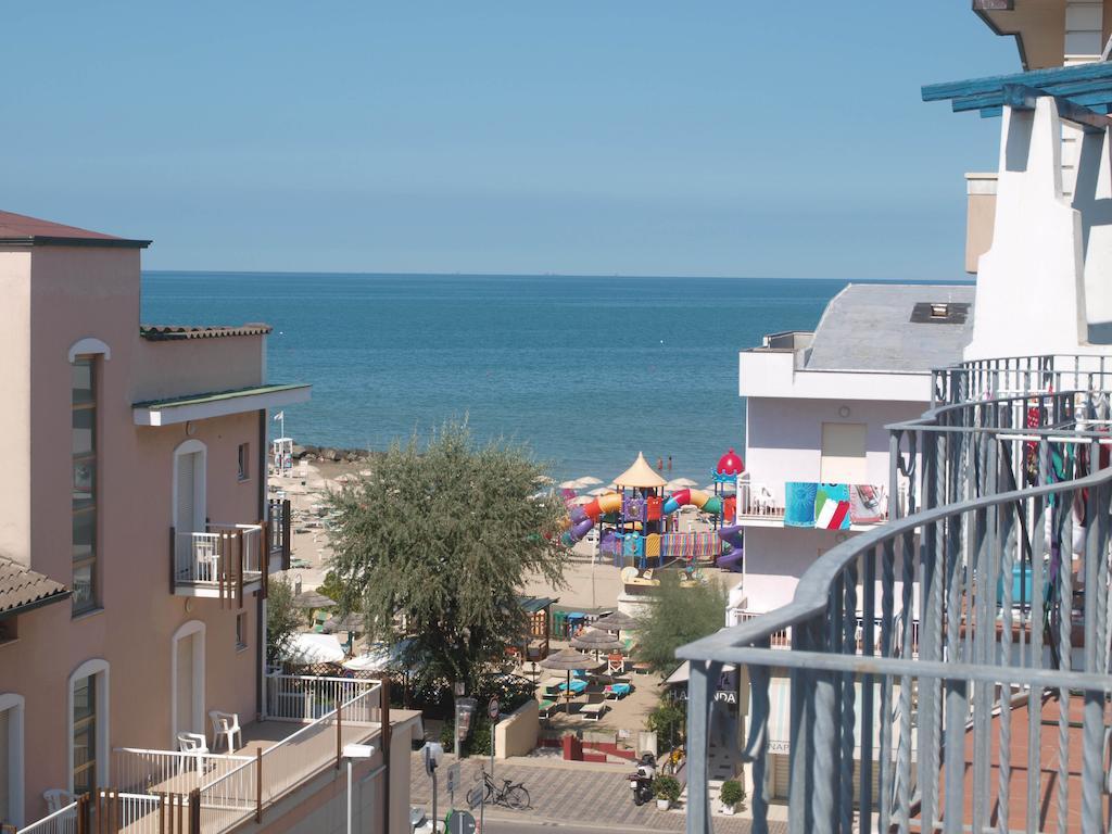 Residence Mediterraneo Rimini Exterior foto